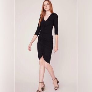 BB Dakota Long Sleeve, Steve Madden black dress has V-neck.